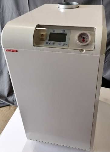Напольный газовый котел MORA-TOP SA40E